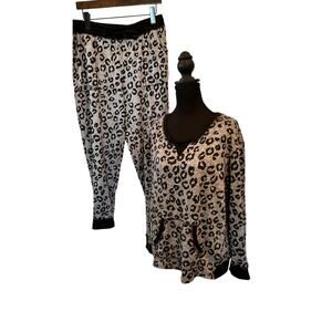 Cuddl Duds Womens 2-Piece Long Sleeve Ultra Soft Jammies Size M